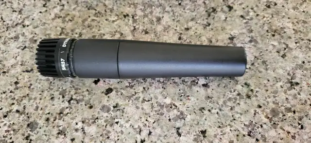 Shure SM58 and SM57 microphones in Pro Audio & Recording Equipment in City of Toronto - Image 5