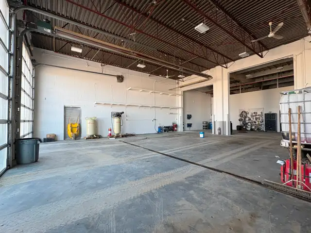 Light Industrial Shop for Lease in Commercial & Office Space for Rent in Fort St. John - Image 4