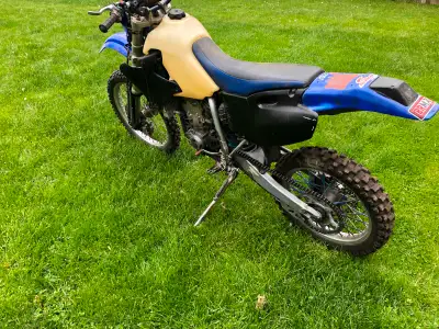 Yamaha Wr426. Ran when parked needs looked over it was have some trouble going into gear. Have shop...