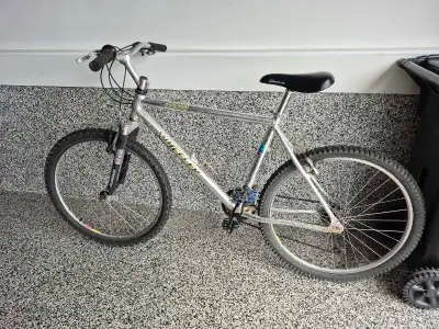 24 speed light weight mtn bike, View more
