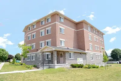 A single room is available for rent from 5 bedroom semi-private unit in Taylorwood Student Residence...
