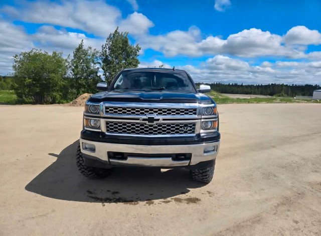 2015 Chevrolet Silverado LTZ PRICE DROP in Cars & Trucks in Red Deer - Image 3