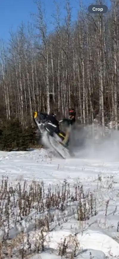 I am selling my 2012 ski doo summit 800 e-tec 163 inch track the sled is in great shape has 5200 kil...