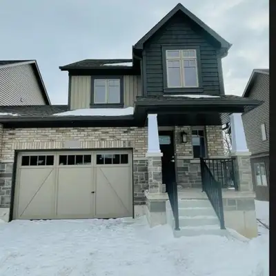 FOR RENT: Beautiful 3-Bedroom, 2.5-Bath Townhouse in Markdale