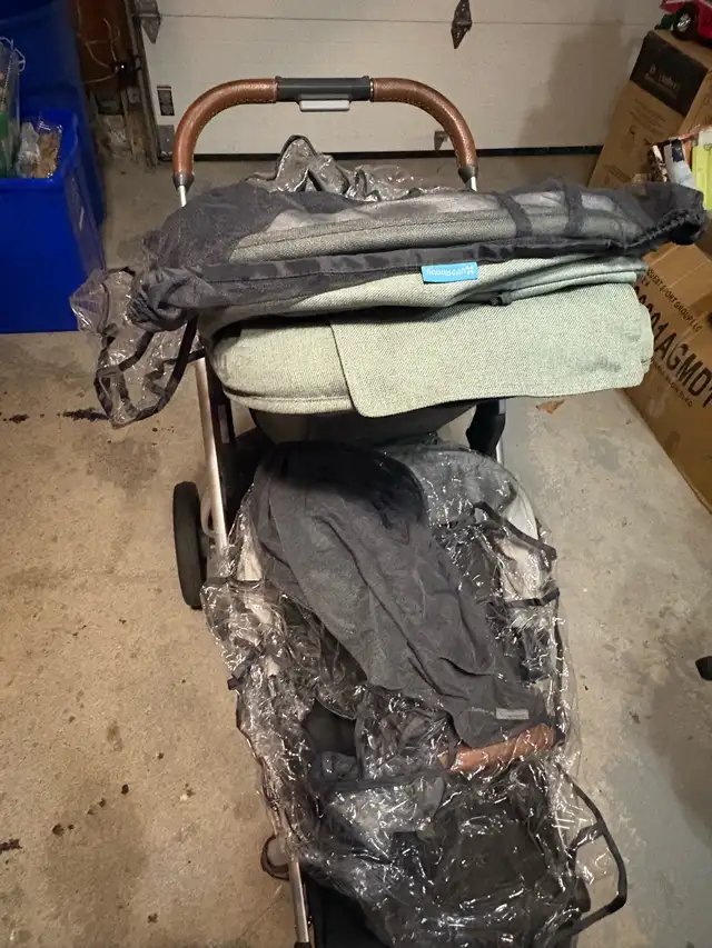 Uppababy Vista Double Stroller in Strollers, Carriers & Car Seats in Markham / York Region - Image 7