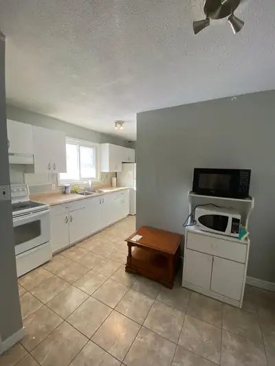 Furnished Basement Room Available for Rent near UW, WLU, Conestoga Waterloo campus. The rooms are fu...