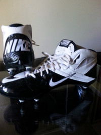 Nike Men's Football Shoes Size 12