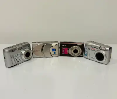 Bundle of 4 Retro Digital Cameras – For Parts / Repair / AS-IS, View more
