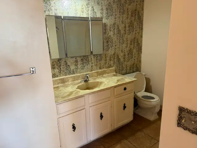 Great Rental $1400/month including gas, water and electricity in Long Term Rentals in Calgary - Image 7