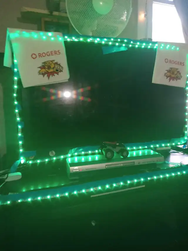 LG 37LT670H TV in TVs in Moncton - Image 3