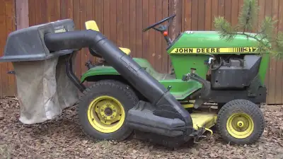 John Deere 317 garden tractor, View more