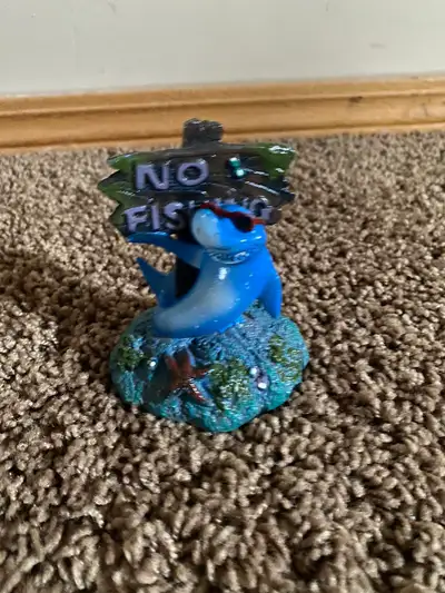 Small fish hideouts , View more