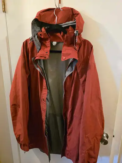 Rain jacket goretex MEC  large / xl , View more