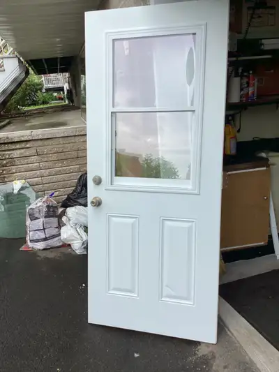 PORTE ACIER 33 3/4” AVEC PENTURES STEEL DOOR WITH HINGES, View more