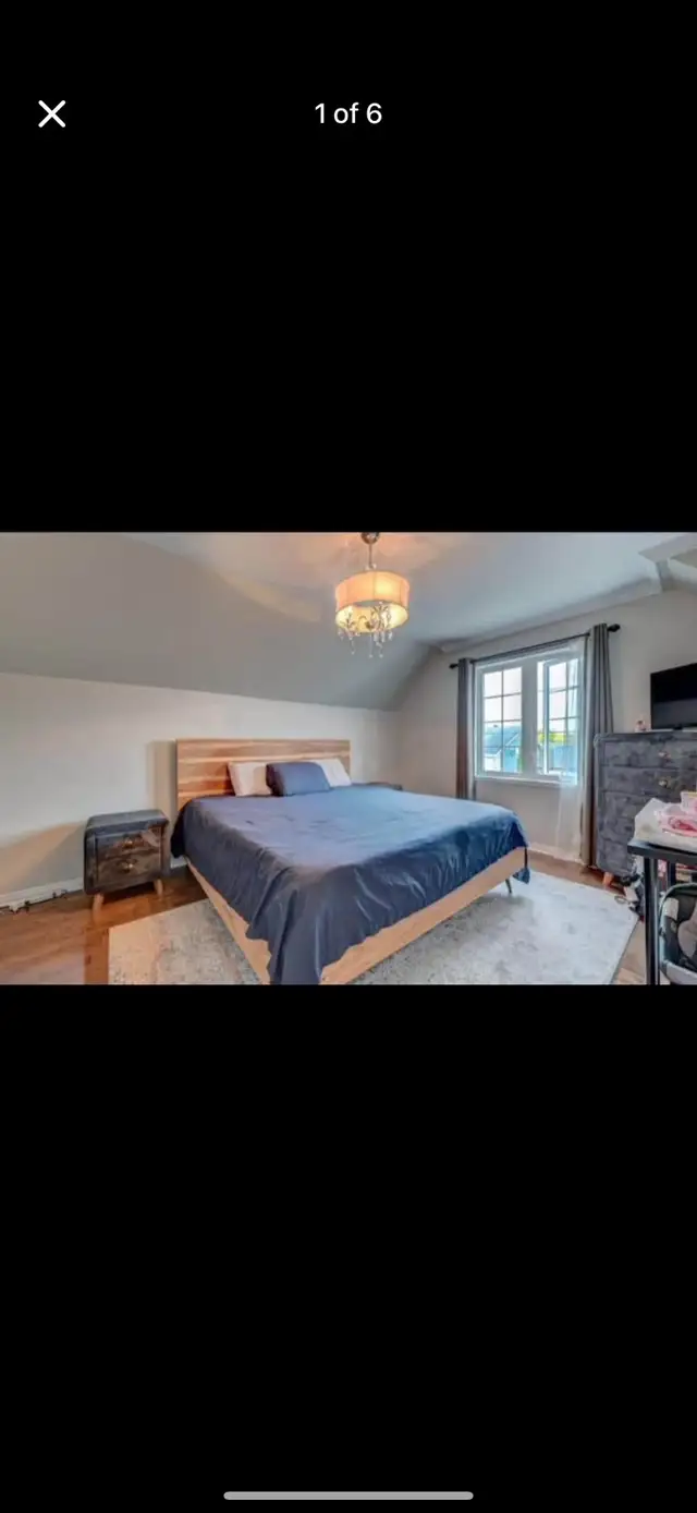 king size bedroom set in Beds & Mattresses in Laval / North Shore - Image 2