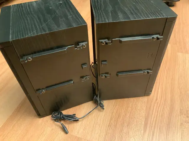 speakers in General Electronics in Markham / York Region - Image 7