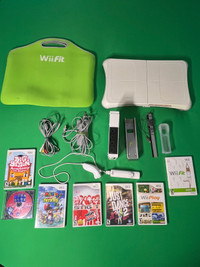 Bundle Nintendo Wii Video Console/Games/Controller/tested and w!