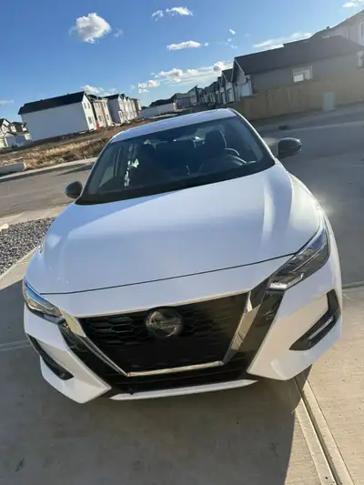 For Sale: 2022 Nissan Sentra SR (Midnight Edition) Location: Edmonton, AB Year: 2022 Model: Nissan S...