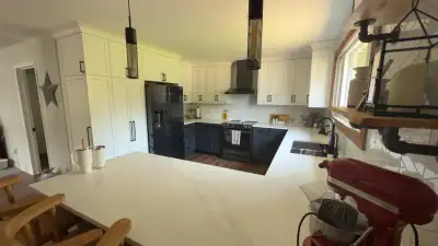 Rent Room in beautiful Innisfil, Ont