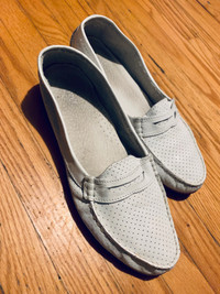 Women’s Size 9 Wide Flats Shoes