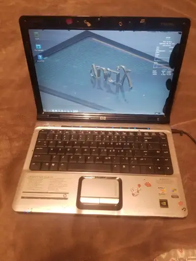 Old Laptop HP Pavillion 1.6MHz 1GB RAM 75GB HDD Linux installed, View more