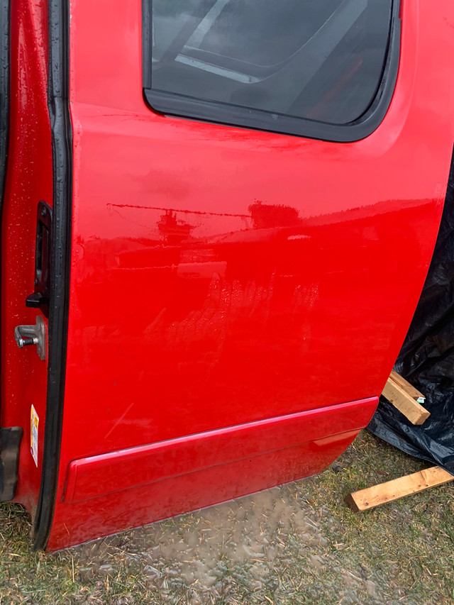 2007 - 2013 CHEVY SILVERADO GMC SIERRA EXTENDED CAB DOORS  in Auto Body Parts in Norfolk County - Image 2