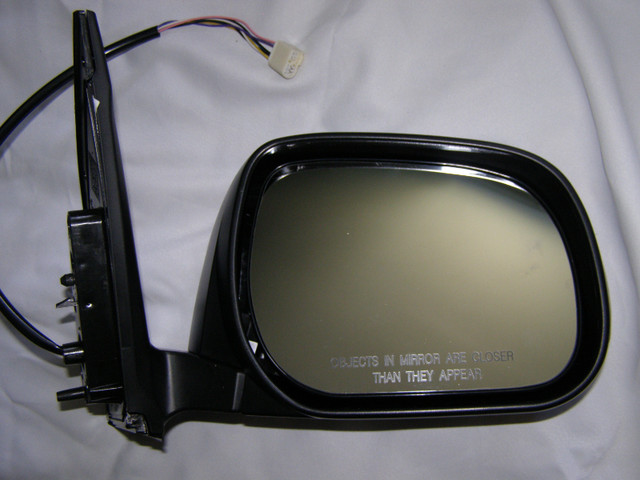 NEUF Miroir / Retroviseur Toyota RAV4 2009 - 2012 NEW Mirror dans Pièces de carrosserie  à Longueuil/Rive Sud - Image 2