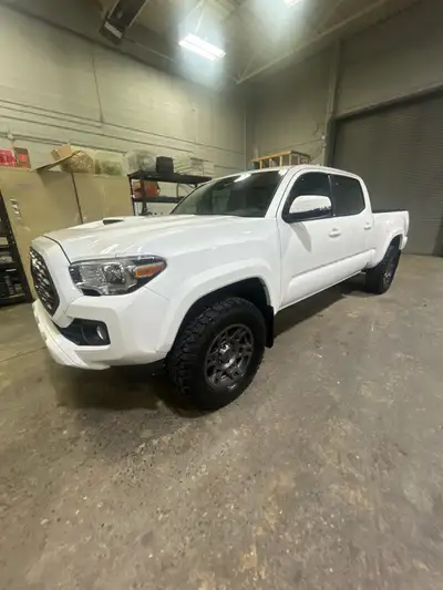 Mint shape and always babied. We just don’t use it enough so it has to go. This is the SR5 TRD Sport...