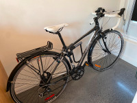 Vélo cyclotourisme De Vinci modèle Caribou peu utilisé