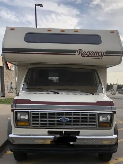 1986 Rv runs drive good camper side needs work leaks some otherwise pretty good shape 4500obo or tra...