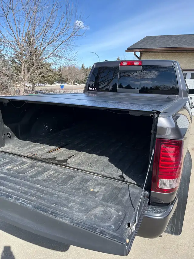 2014 Ram 1500 Sport520332005334077446
