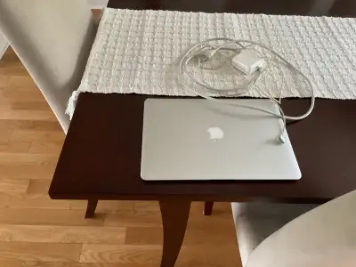 MacBook Air, 13”, early 2015, View more