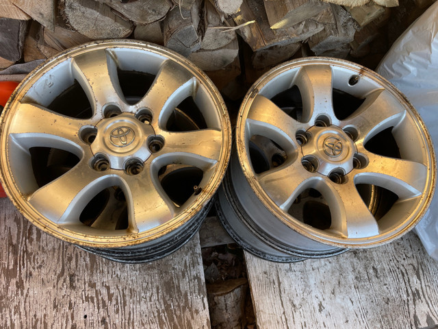 17”rims Tacoma/4runner with center caps 200$ in Tires & Rims in Charlottetown - Image 2