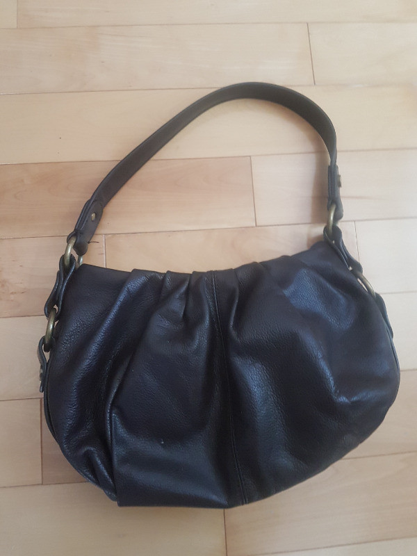 Vera Wang purse brown leather purse in Women's - Bags & Wallets in Gatineau - Image 2