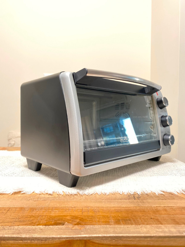 Black & Decker Toaster Oven in Toasters & Toaster Ovens in City of Toronto - Image 3
