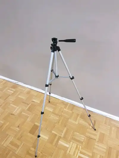 Aluminum extendable tripod, View more