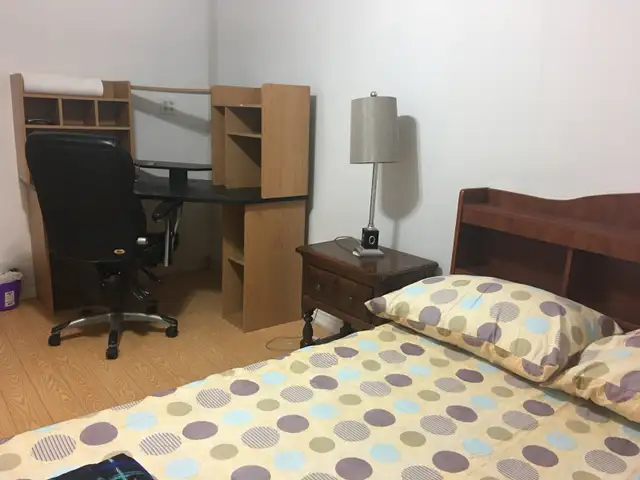 Private Room for Rent $ 600, Female Only, Mississauga in Room Rentals & Roommates in Mississauga / Peel Region - Image 9