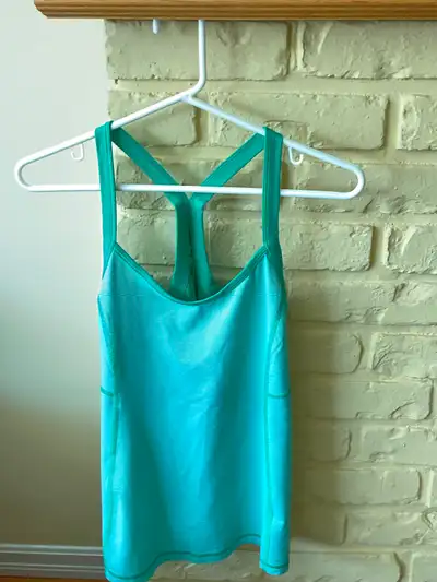 Lululemon work out top., View more