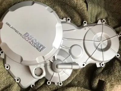 OEM 24331402A Ducati Panigale clutch cover right side engine case removed from 899 when new at deale...