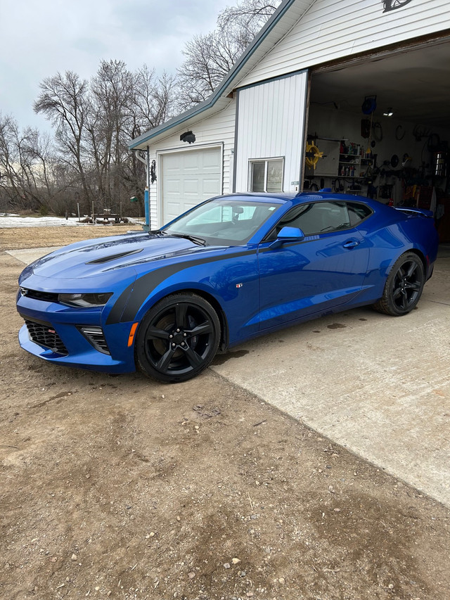 2016 camero 2ss in Cars & Trucks in Saskatoon - Image 2