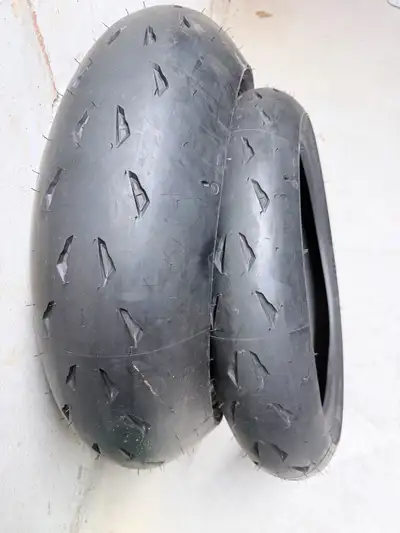 New Michelin tires, sized 200/55 ZR 17 and 120/70 ZR 17. * Tire 1 Size: 200/55 ZR 17 * Tire 2 Size:...