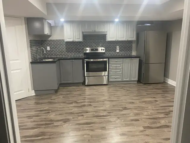 2 bedroom basment for rent in Brampton!