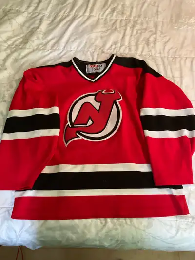 Hockey jersey de New Jersey Devil!!! Grandeur large adulte!!! Demande 100$