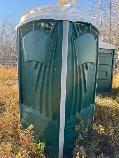 Porto potty’s we bought for our wedding, no longer need so selling. We have 3 available, would like...