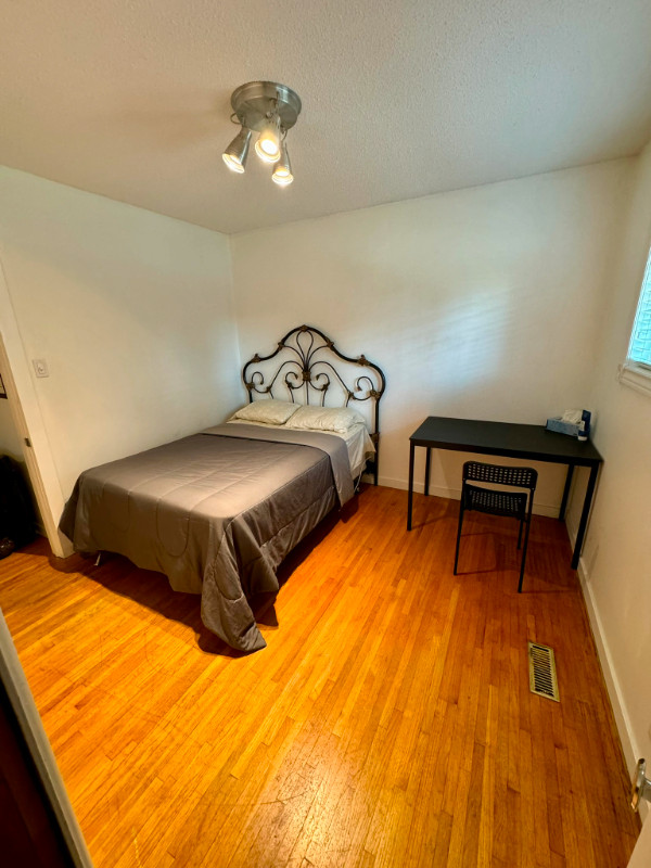 Room for Rent in Room Rentals & Roommates in Calgary - Image 2