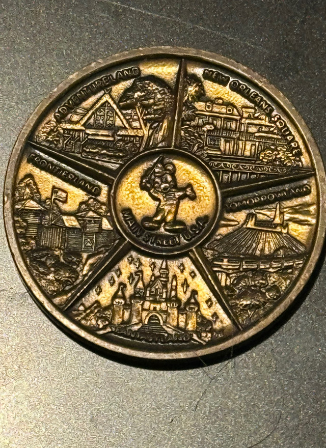  Walt Disney World bronze coin in Arts & Collectibles in Kingston - Image 2