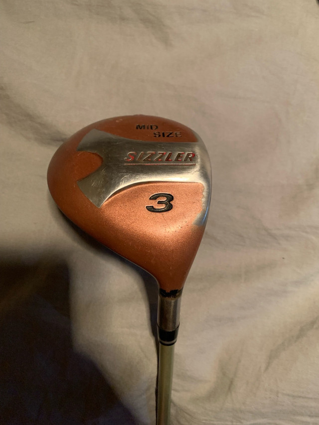 Acer Iron set 5-SW - EMC2 Driver - Sizzler 3W + 2 Putters  in Golf in City of Halifax - Image 3