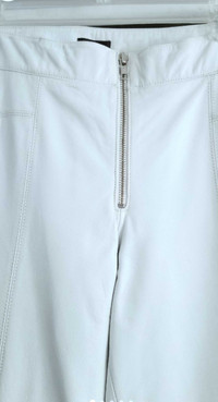 Leather New Pants Danier White or Black Size 6