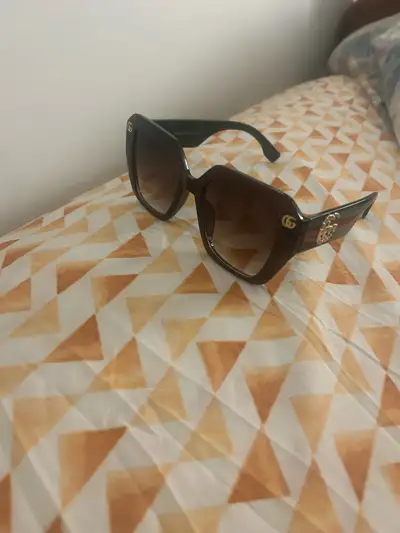 Lunette Gucci neuf, View more