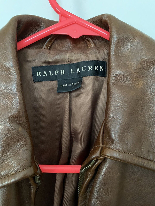 Ralph Lauren Leather jacket size 4 dans Femmes - Hauts et vêtements d'extérieur  à Ville de Montréal - Image 3